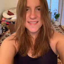 Linda Kobus's Instagram, Twitter & Facebook