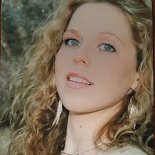 April Williams OfficialMusic Page (@aprilgraveswilliams) • Facebook