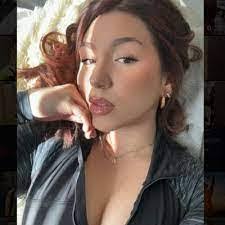 Annette Dodd's Instagram, Twitter & Facebook