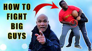 How To Fight Multiple Big Guys? | Street Fight - Youtube