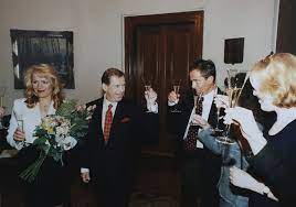 Téma dagmar havlová veškrnová na wiki.blesk.cz. Poprve Zverejneno Tajne Fotky Z Priprav Svatby Veskrnove Vse Reziroval Zenich Blesk Cz