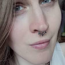 8G, 10G, 12G or 14G Titanium Triple Baby Spike Hinged Segment Ring Clicker 