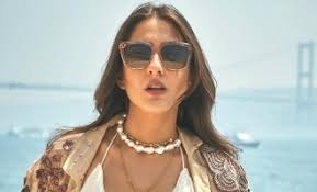 Is Sara Ali Khan dating this cricketer after Karthik Aryan?