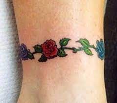 Do You Want To Impress Your Friends And Boyfriend With A Really Beautiful Bracelet Tattoo And Most Importan Wrist Bracelet Tattoo Tattoos Rose Tattoo On Ankle