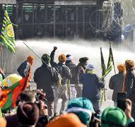 अगले जत्थे में महिला    नर नाबालिक स्वादिष्ट इंसान पुत्रो  , 16 ...