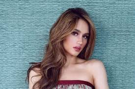  Tak Malu Pakai Make Up Kedaluwarsa Cinta Laura Akui Produk Kecantikannya Sudah Lebih Dari 4 Tahun Semua Halaman Grid Health