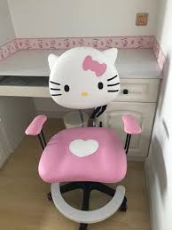 Bàn học hello kitty msp: Hello Kitty Arm Rest Study Chair Furniture Tables Chairs On Carousell