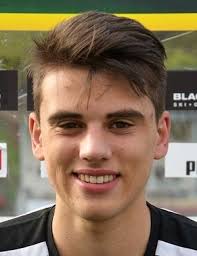 Alex Mair's Instagram, Twitter & Facebook