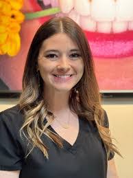 Tina Marcum's Instagram, Twitter & Facebook