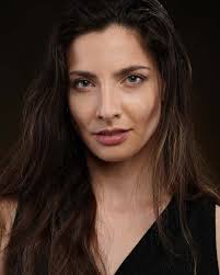 Scarlet Fuentes's Instagram, Twitter & Facebook