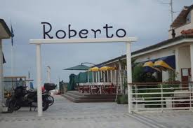 611 likes · 8 talking about this · 409 were here. 10 Bagno Roberto