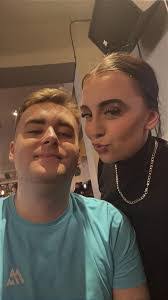 Joanne Dodson's Instagram, Twitter & Facebook