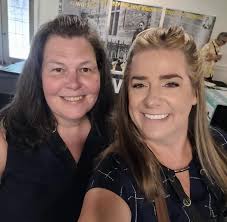 Hi everyone, trying to help out my wife with a professional head shot. Any  help is appreciated, but please be kind….if she kills me, Im coming for  you! lol Ideally looking to