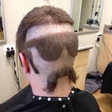 May 13, 2022 · essendo uno dei tagli di capelli da uomo più iconici degli anni ’80, i capelli di triglia sono sorprendentemente lusinghieri e alla moda. Strani Tagli Di Capelli Da Uomo