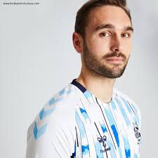 Cambridge United 2019-20 Hummel Away Kit