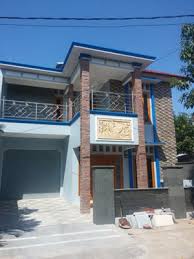 Penggunaan batu alam ini selain diterapkan pada tembok depan serta tiang ternyata sekarang penggunaan batu alam meluas sampai pada desain interiornya. Artikel Gambar Tiang Rumah Pakai Batu Alam Hbs Blog Hakana Borneo Sejahtera