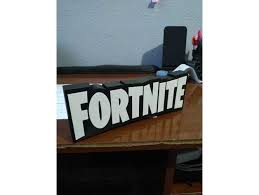 The center of the fortnite logo is a tall fort, presumably the leading fort in the game. Fortnite Logo By Joselhu Thingiverse