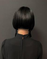 htm1173 instagram ラインを美しく ボブ 前下がりボブ barberstyle lyfe barbershop 東京ボウズ 理髪店 ボブ 黒髪 前下がりボブ レディース ボブ