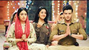 Also she feels excited for the new show of anirudh dave and here it is what she have to say. Paridhi Sharma And Aniruddh Dave Out Of Patiala Babes Overnight Filmibeat