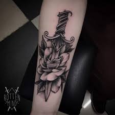 Pin Em Tattoos By Rottenmind13