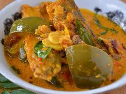 Resep masak sayur daun singkong teri kuah santan kuning atau resep cara membuat gulai daun singkong lezat. Ini Idea Bijak Gabung Lauk Dengan Sayur Dalam Satu Menu Yang Sedap