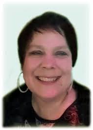 Theresa Hopper's Instagram, Twitter & Facebook