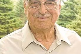 Former mayor Bob Demuth remembered at council meeting