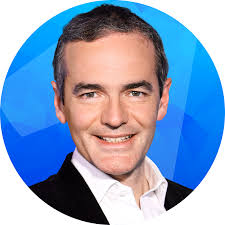 Franck ferrand and stephane bern pose after franck ferrand performed in his show histoires at theatre antoine on december 5, 2016 in paris, france. Franck Ferrand Animateur