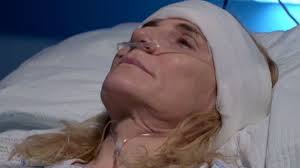 my 3am thought last night hear me out! cindy was covering her neck with her  coat because she was cold so you can only see her blonde hair.. nish sees  cindy and