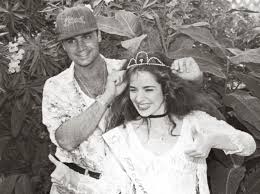 Because of this, the city's main tourist activity is to satisfy chilean and argentinean tourists by offering all the services and comforts possible, including 5 star hotels, hostels, tours, a varied. 8 Ganadoras De Nivel Internacional Que Fueron Reinas Del Festival De Vina Concurso Se Mantiene Pero Con Nuevo Foco Guioteca