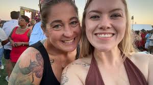 4 pounds down and .5 inches down around my waist and hips in 1 month and  I'm just getting started!!!