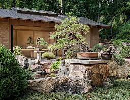 Traditional japanese gardens are designed with the senses in mind, so make your garden a sensational spot by incorporating wonderful water into your design. Oriental Landscape 20 Asian Gardens That Offer A Tranquil Green Haven