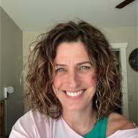 Carrie Menefee's Instagram, Twitter & Facebook