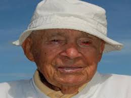 This local legend just became the oldest golfer to ever make a hole-in-one 