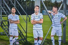 2012—2016 динамо (киев) 0 (0) 2015—2016 → говерла: Futbol Dinamo Predstavilo Novuyu Formu Ona Polosataya Foto Novosti Ukrainy Sport Liga Net