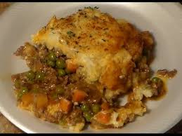 The bottom layer is a simple a mix of ground lamb and vegetables, simmered into a delicious savory sauce. The Best Homemade Shepherd S Pie Easy Simple Shepherd S Pie Recipe Youtube