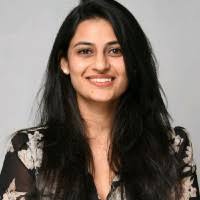 9300+ perfiles de «Swamy--»