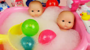 Baby Doll Bath With Surprise Eggs And Washing Machine Toys Play Youtube