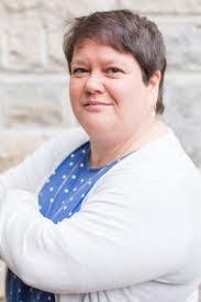 Helen Pegler's Instagram, Twitter & Facebook