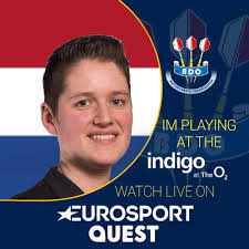 Sharon Prins's Instagram, Twitter & Facebook