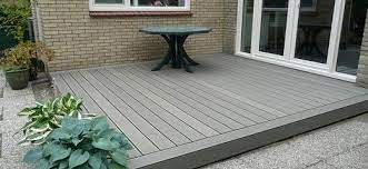 composiet planken tuin tuin ideeen tuin en terras