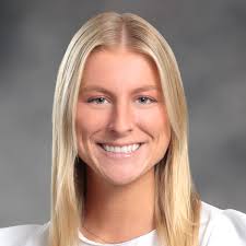 Mia Dixon's Instagram, Twitter & Facebook