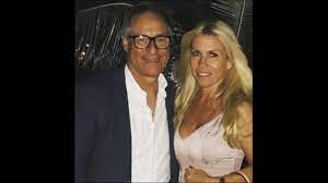 Ariel holan empieza la puja: Ariel Holan Demostro Su Lado Romantico Cada Dia Estoy Mas Enamorado Alairelibre Cl