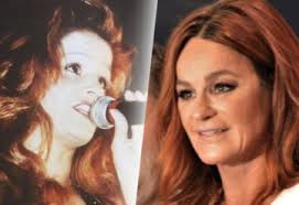 Danke stuttgart! mit 'geh deinen weg' hatte andrea eine hymne an ihre tochter lena (21) komponiert und intoniert. Andrea Berg Die Bittere Trennung Von Ihrer Tochter Schlager De