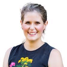 Robyn Aldridge's Instagram, Twitter & Facebook