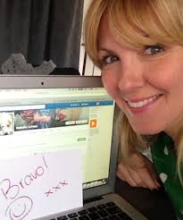 100 000 amis Facebook pour Véro!