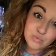 Amazon.com: Casper Meets Wendy : Burnette, Billy, Crosby, Clay, Dean, Rick,  Duff, Hilary, Farmer, Bill, Foley, Jeremy, Foster, Blake, Garr, Teri,  Hamilton, George, Hitzig, Sebastian, McDonald (XI), Michael, McKenna,  Travis, Moll, Richard,