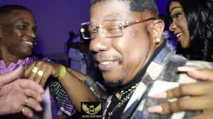 ATANIRO x STEVE ANDREAS