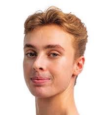 Peggy Ruff's Instagram, Twitter & Facebook