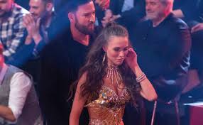 Laura müller ist in deutschland durch ihre beziehung zu schlagerstar michael wendler bekannt geworden. Laura Muller Fans Beobachten Veranderung Auf Ihrem Instagram Account